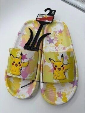 Pokemon Pikachu Slide Sandals Size 5 Multicolor Splash Print
